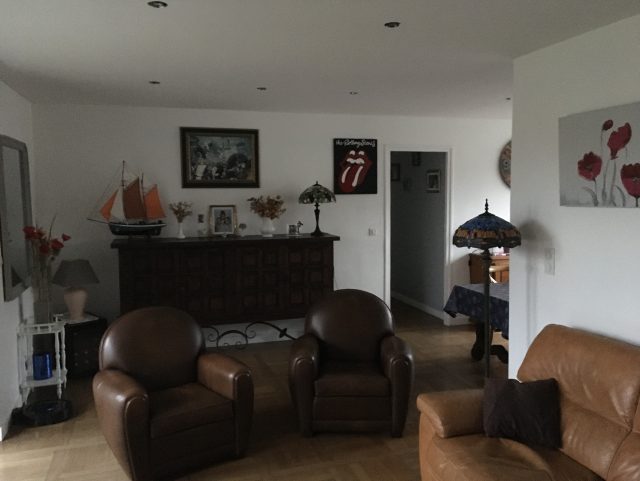 2 fauteuils Club cuir Rochembeau dans un salon