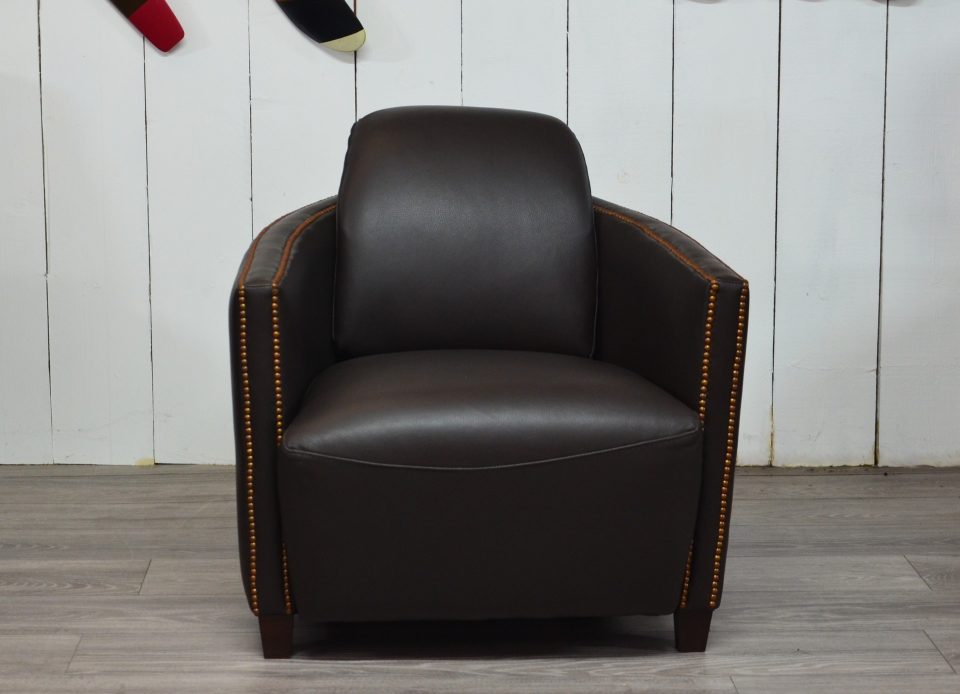 Fauteuil Club BATEAU-CIGARE - Cuir de Vachette- marron très foncé