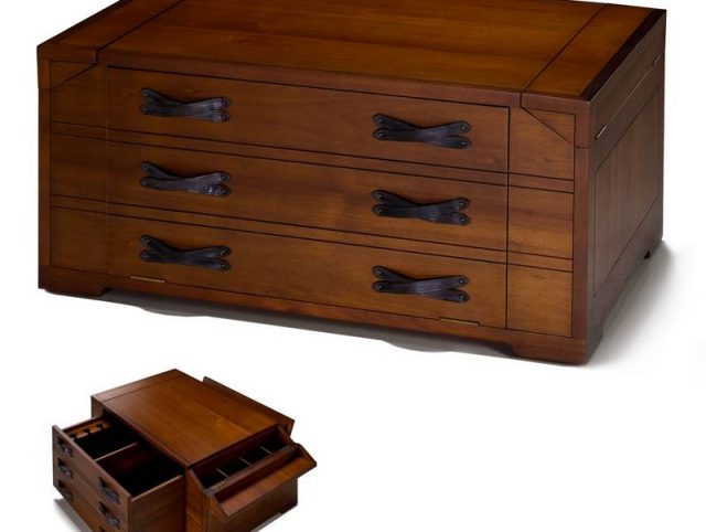 Notre table basse, malle de rangement pour votre Club, votre Chesterfield